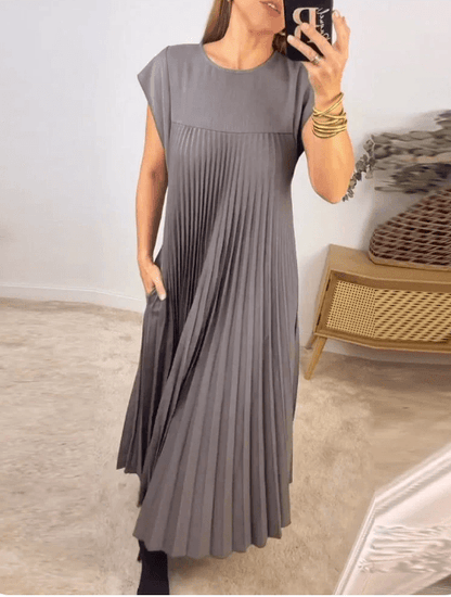 Matilde | Abito elegante senza maniche plissettato 