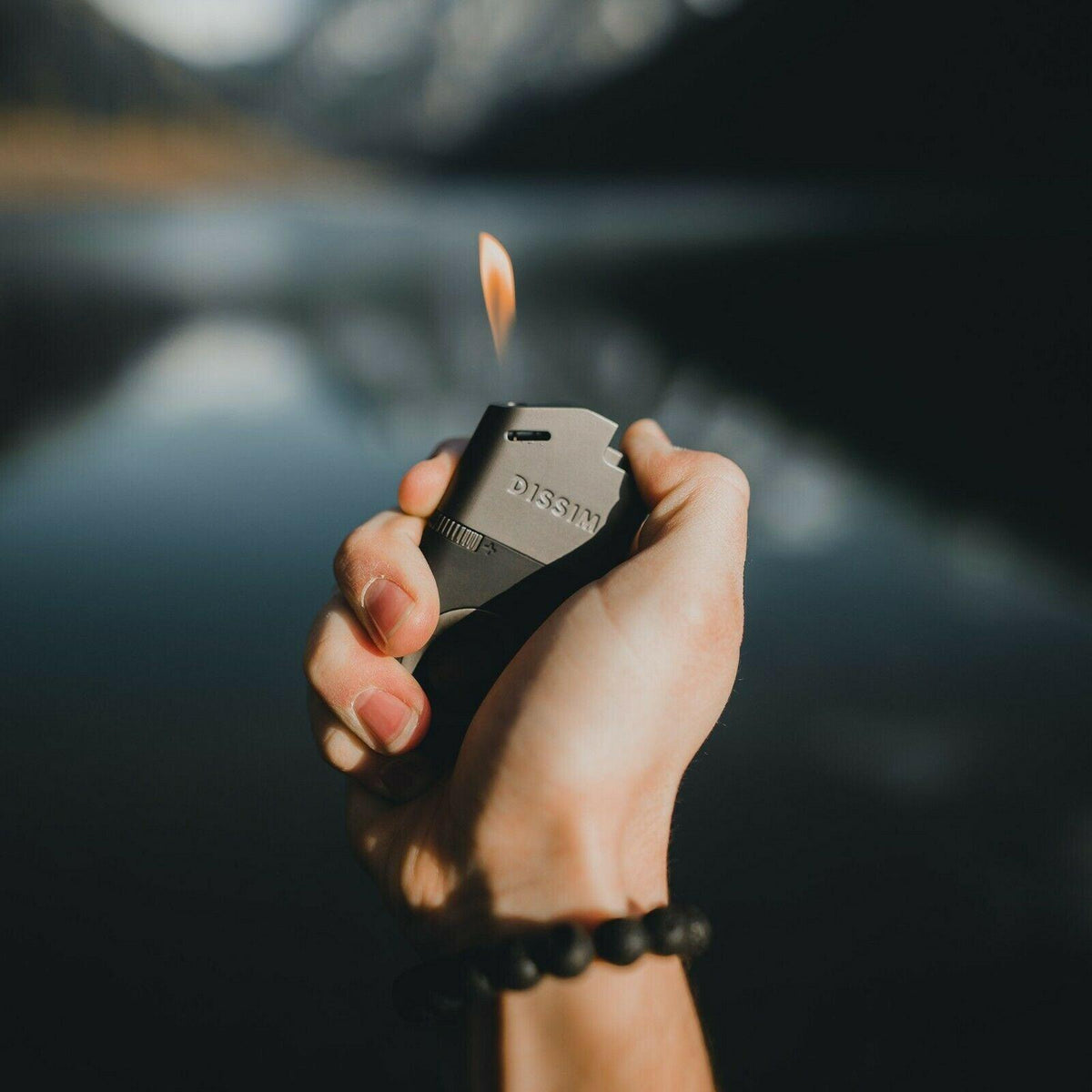 Briquet Inversé Rétro Électrique - Zevessa